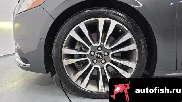 Lincoln Continental Continental 10th Generation 2018 года - вид 5