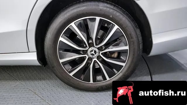 Mercedes-Benz C-Class C-Class W205 2019 года - вид 5