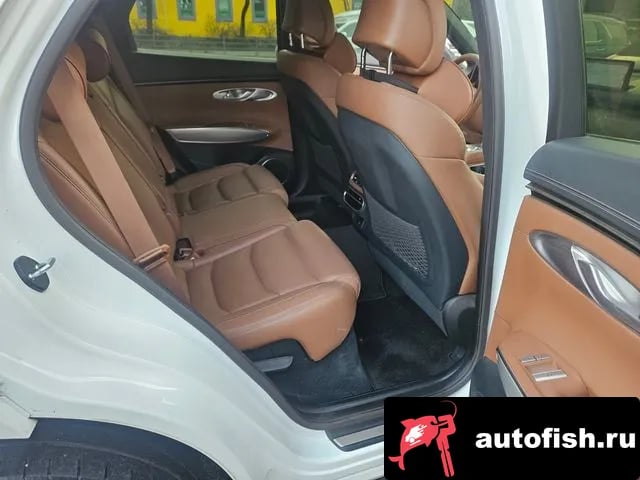Genesis GV70 GV70 2021 года - похожие автомобили