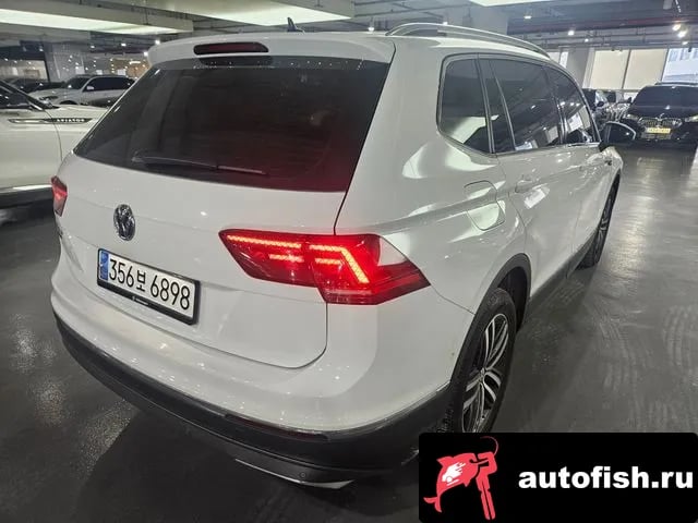Volkswagen Tiguan Tiguan Allspace 2020 года - вид 4
