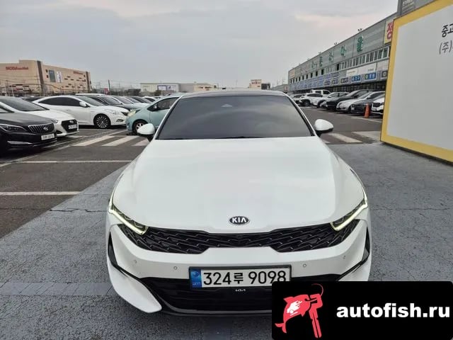 Kia K5 K5 3rd generation 2020 года - вид 1
