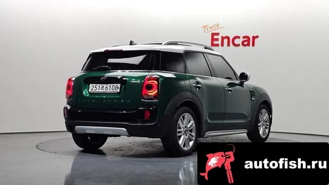 Mini Countryman Cooper Country Man 2020 года - вид 2