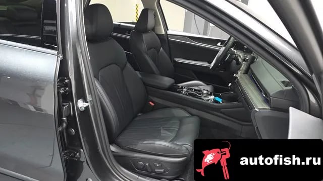 Kia K5 The New K5 3rd generation 2025 года - похожие автомобили