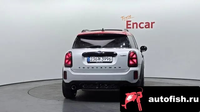 Mini Countryman Cooper S Country Man 2022 года - вид 4