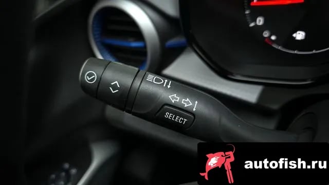 Chevrolet (GM Daewoo) Trax Trax Crossover 2025 года - похожие автомобили