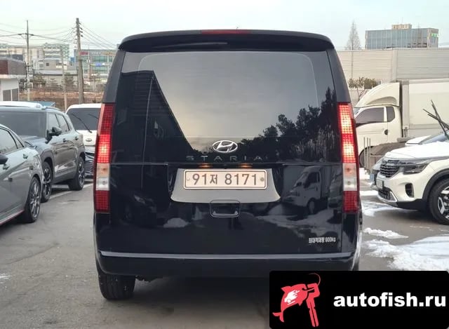 Hyundai Staria Staria 2021 года - вид 4