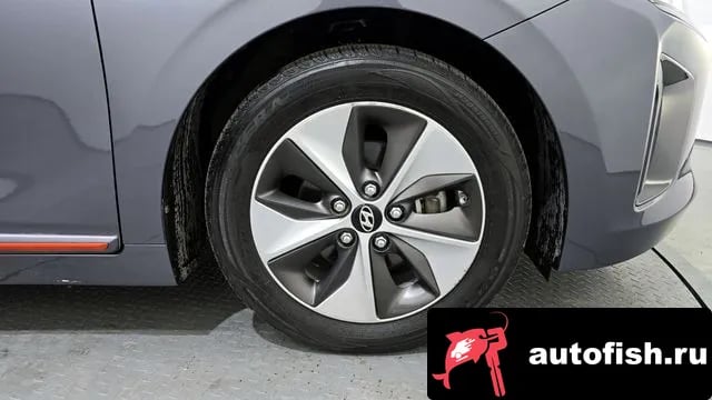 Hyundai Ioniq Ionic Electric 2018 года - вид 5