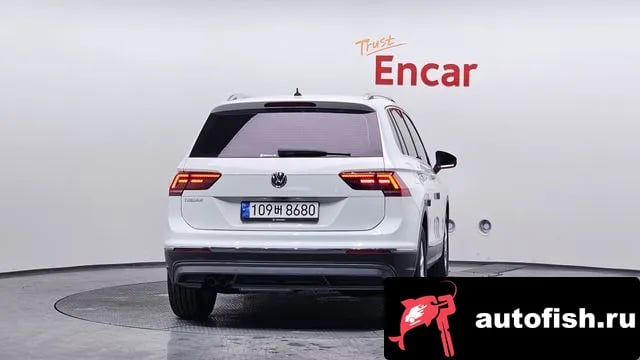 Volkswagen Tiguan Tiguan second Generation 2020 года - вид 4