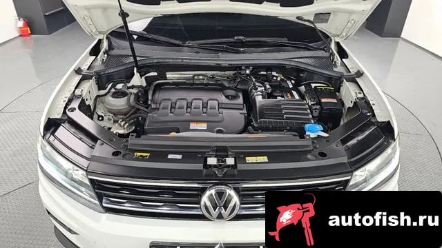 Volkswagen Tiguan Tiguan second Generation 2020 года - вид 6