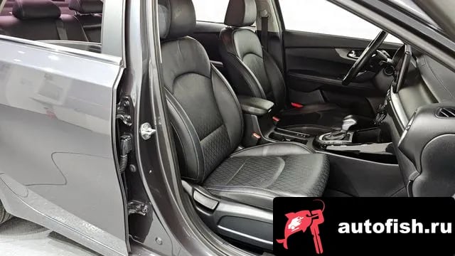 Kia K3 The New K3 2nd generation 2021 года - похожие автомобили