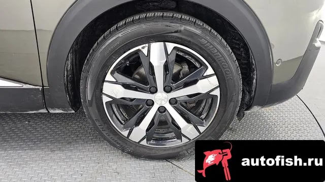 Peugeot 3008 3008 second generation 2020 года - вид 5