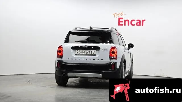 Mini Countryman Cooper Country Man 2019 года - вид 4