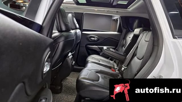 Jeep Cherokee Cherokee (KL) 2021 года - похожие автомобили