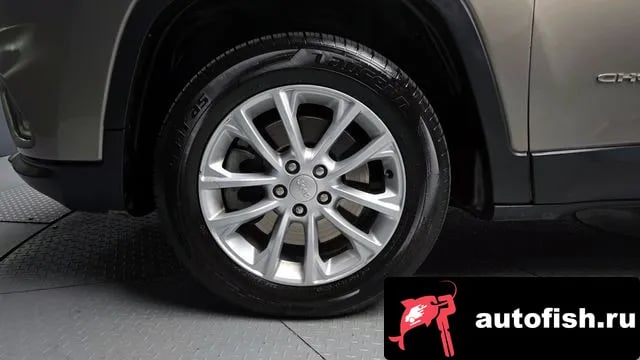 Jeep Cherokee Cherokee (KL) 2019 года - вид 5