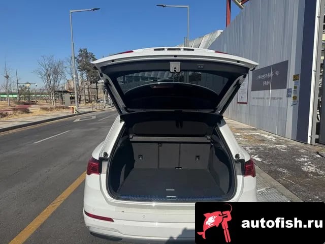 Audi Q3 Q3 (F3) 2020 года - вид 5