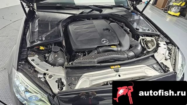 Mercedes-Benz C-Class C-Class W205 2020 года - вид 6