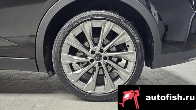 Toyota Crown Crown Crossover 2023 года - вид 5