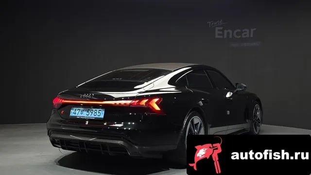 Audi RS e-tron GT RS e-Tron GT 2022 года - вид 2