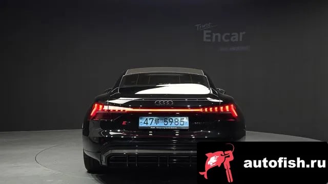 Audi RS e-tron GT RS e-Tron GT 2022 года - вид 4