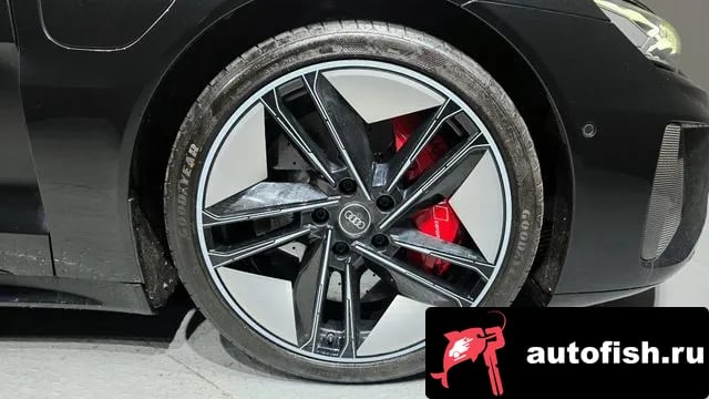Audi RS e-tron GT RS e-Tron GT 2022 года - вид 5