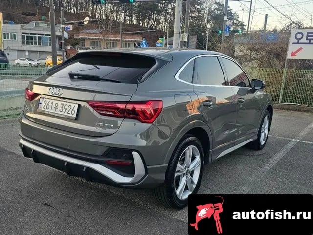 Audi Q3 Q3 (F3) 2020 года - вид 2