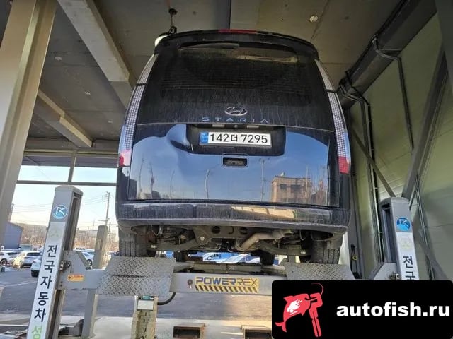 Hyundai Staria Staria 2021 года - вид 2