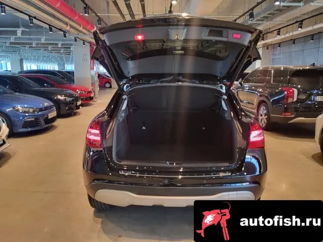 Mercedes-Benz GLA-Class GLA-Class X156 2017 года - вид 5