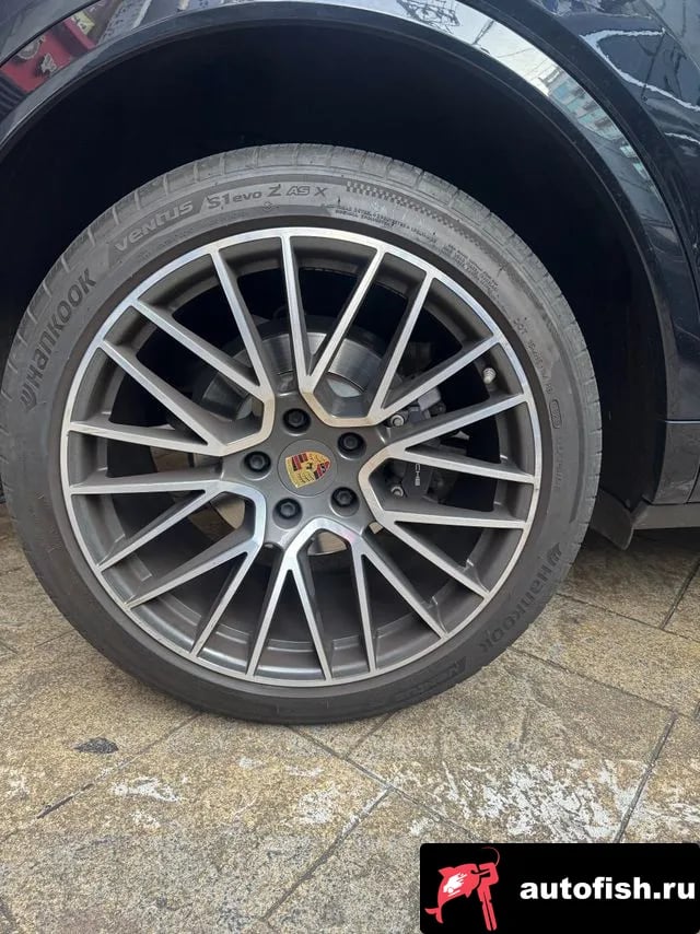 Porsche Cayenne Cayenne (PO536) 2020 года - вид 3