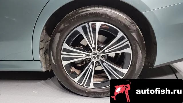 Mercedes-Benz E-Class E-Class W214 2024 года - похожие автомобили