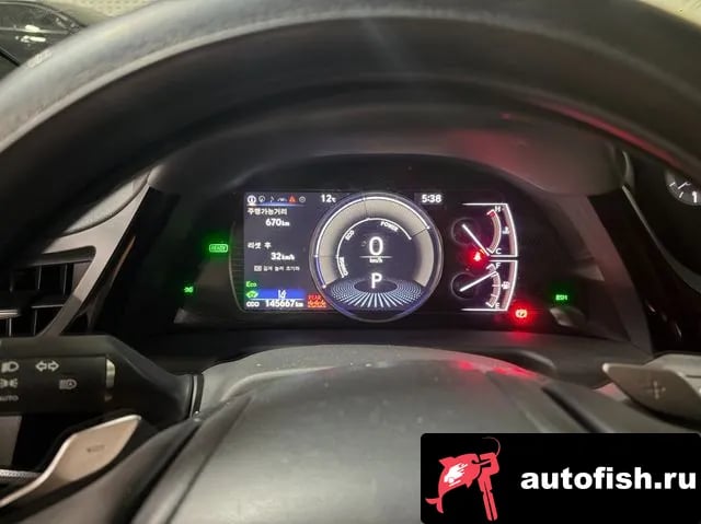 Lexus ES ES300h 7th generation 2022 года - вид 6