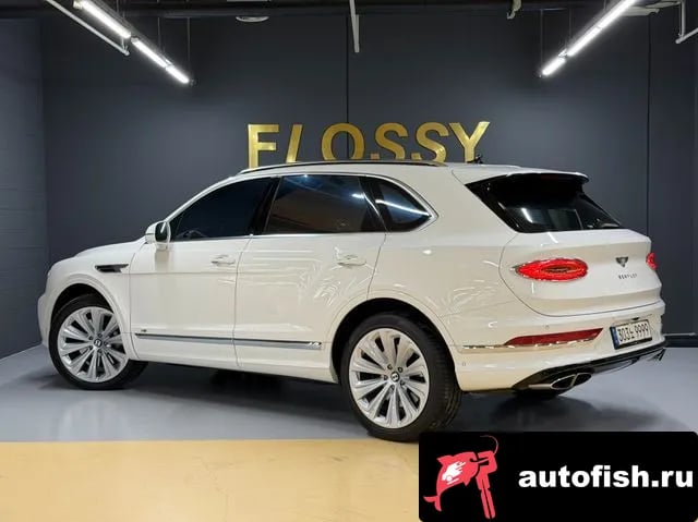 Bentley Bentayga Benteiga 2021 года - вид 4
