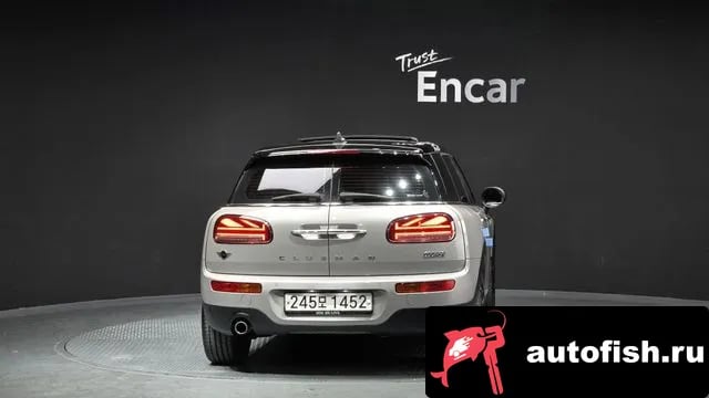 Mini Clubman Cooper Clubman 2023 года - вид 4