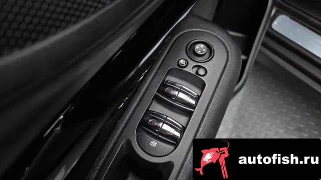 Mini Clubman Cooper Clubman 2023 года - похожие автомобили