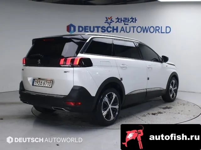 Peugeot 5008 5008 second generation 2021 года - вид 2