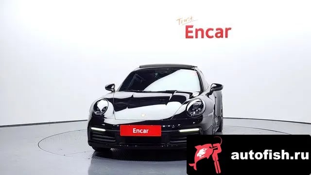 Porsche 911 911 (992) 2021 года - вид 3