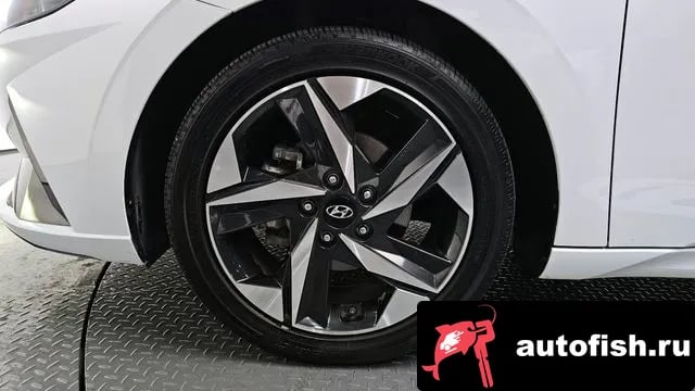 Hyundai AVANTE Avante (CN7) 2022 года - вид 5