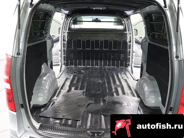 Hyundai Starex The New Grand Starex 2020 года - вид 5