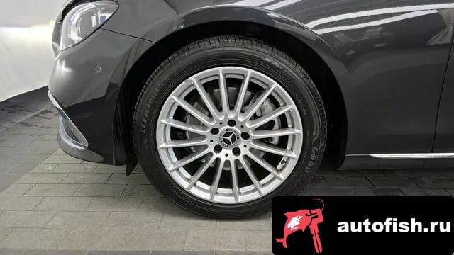 Mercedes-Benz E-Class E-Class W213 2021 года - похожие автомобили