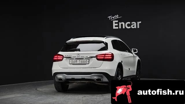 Mercedes-Benz GLA-Class GLA-Class X156 2019 года - вид 4