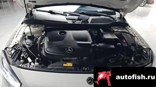 Mercedes-Benz GLA-Class GLA-Class X156 2019 года - вид 6