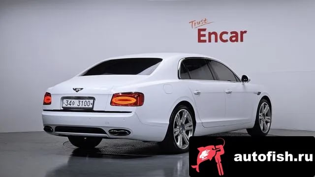 Bentley Flying Spur Flying Spur 2nd Generation 2018 года - вид 2