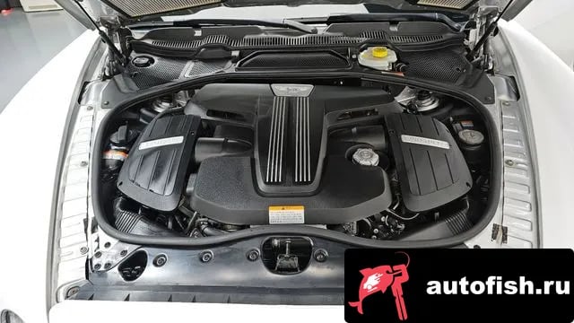 Bentley Flying Spur Flying Spur 2nd Generation 2018 года - вид 6