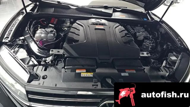 Volkswagen Touareg Tuareg 3rd generation 2025 года - вид 6