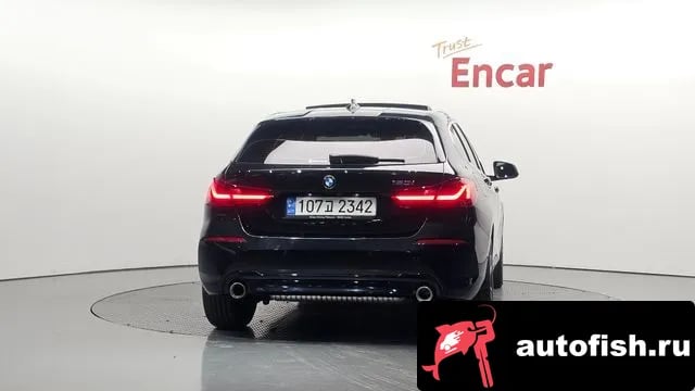 BMW 1-Series 1 Series (F40) 2022 года - вид 4