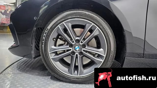 BMW 1-Series 1 Series (F40) 2022 года - вид 5