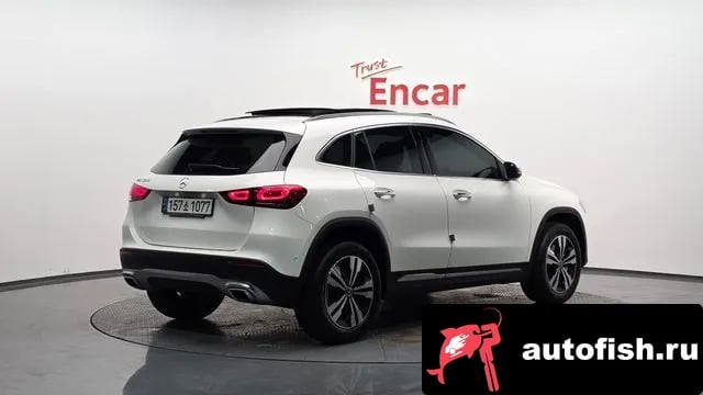 Mercedes-Benz GLA-Class GLA - Class H247 2021 года - вид 2