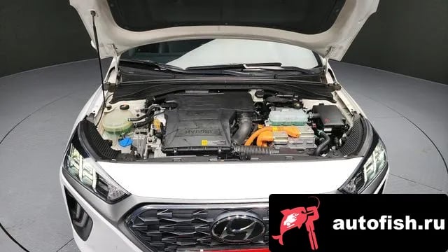 Hyundai Ioniq The New Ionic Hybrid 2019 года - вид 6