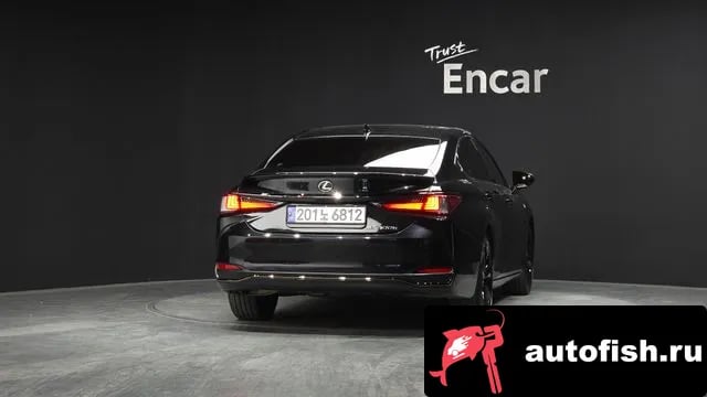 Lexus ES ES300h 7th generation 2023 года - вид 4