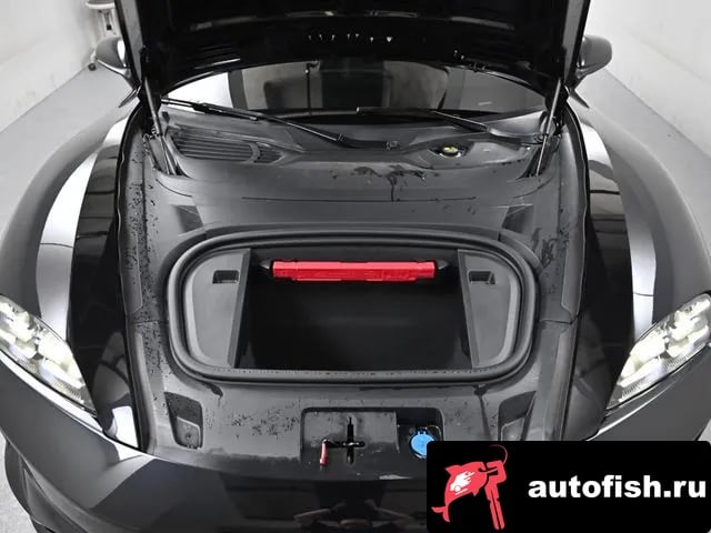 Porsche Taycan Taikan 2025 года - вид 6