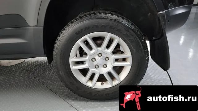 Land Rover Defender Bitdefender (L663) 2020 года - вид 5